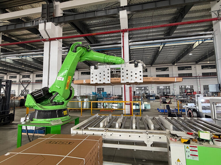 Shower Enclosure - Packing Line