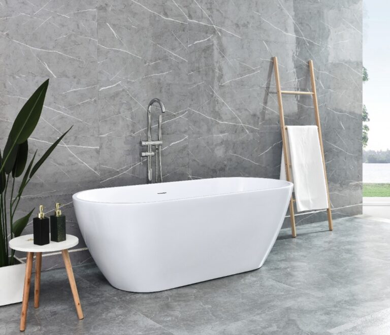 Durable Acrylic Bathtub