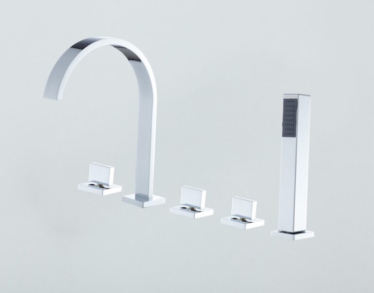 Xm L202 Chrome Bathtub Faucet